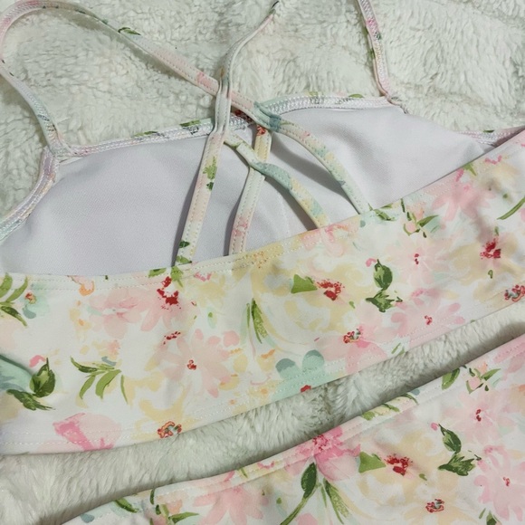 Girls Floral Abercrombie Bikini - Picture 4 of 5